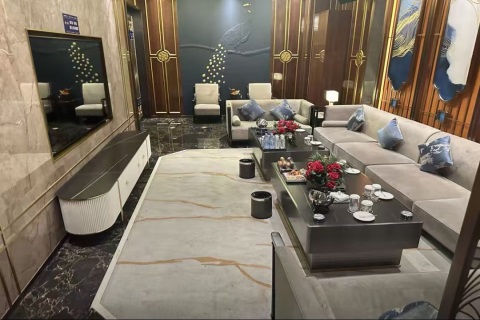 寻觅都市舞台绽放青春光彩 KTV诚邀热情伙伴加入