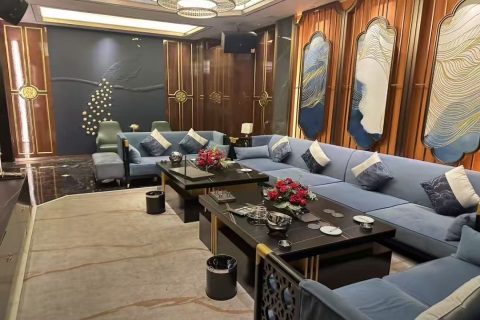 寻觅都市舞台绽放青春光彩 KTV诚邀热情伙伴加入